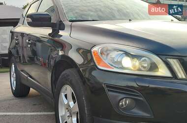 Внедорожник / Кроссовер Volvo XC60 2010 в 