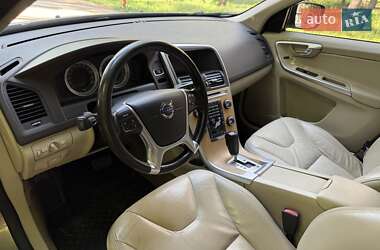 Внедорожник / Кроссовер Volvo XC60 2012 в 