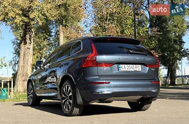 Позашляховик / Кросовер Volvo XC60 2023 в 