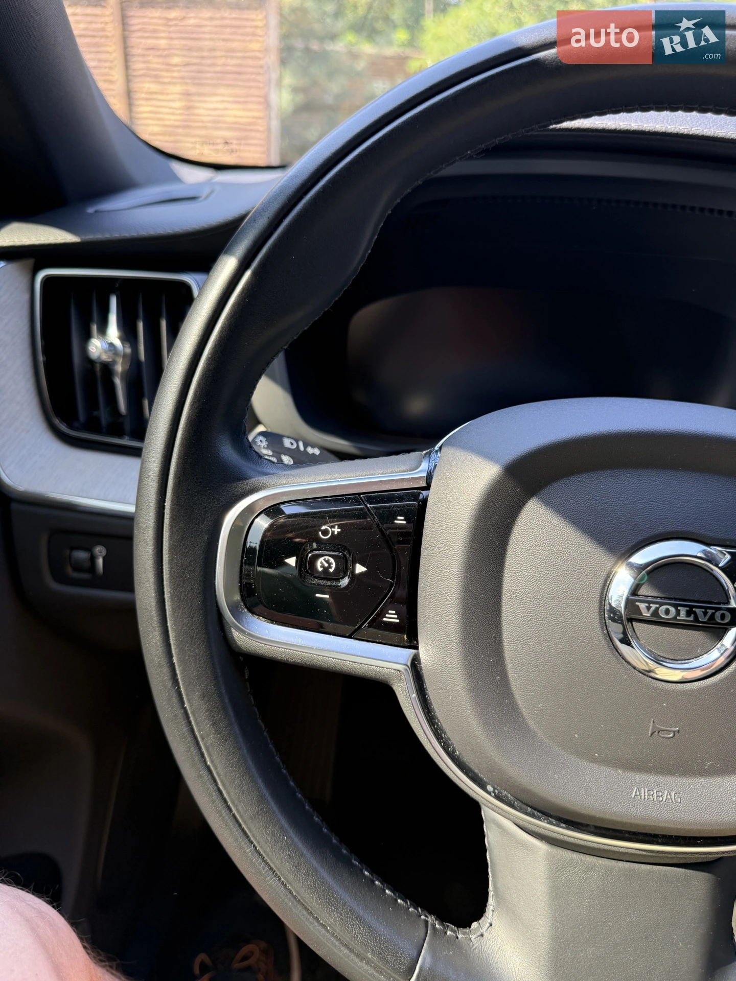 2020 Volvo XC60 - мініатюра 13