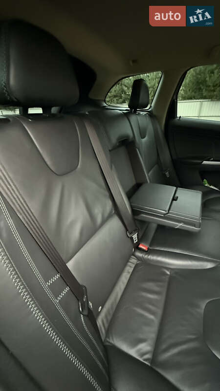 Внедорожник / Кроссовер Volvo XC60 2011 в Луцке