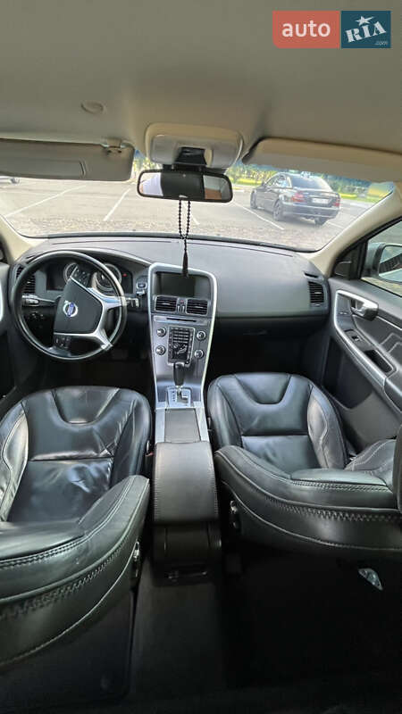 Внедорожник / Кроссовер Volvo XC60 2011 в Луцке