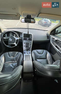 Внедорожник / Кроссовер Volvo XC60 2011 в 