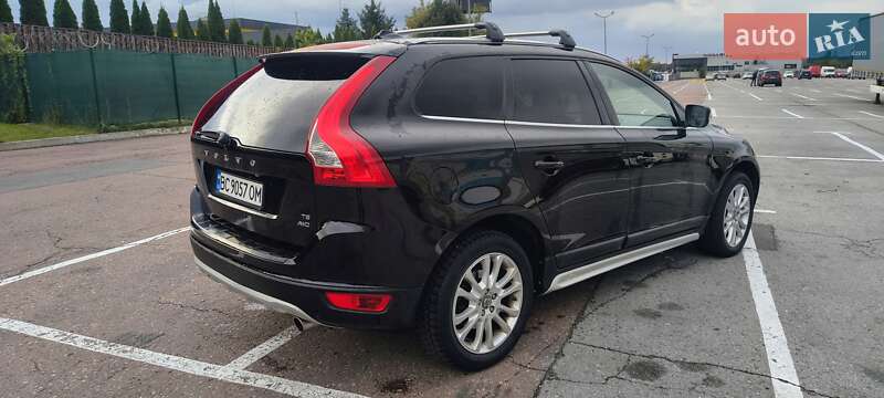 Внедорожник / Кроссовер Volvo XC60 2009 в Львове