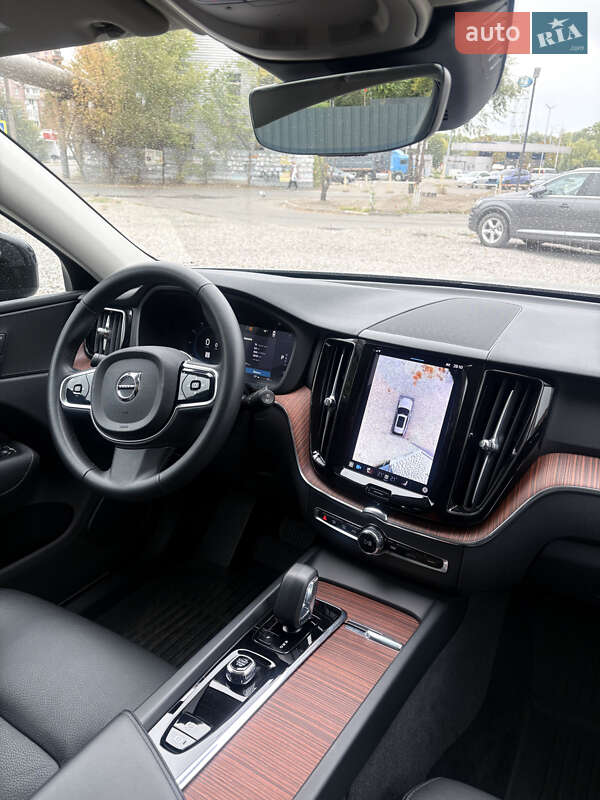 Позашляховик / Кросовер Volvo XC60 2023 в Дніпрі фото 10 Позашляховик / Кросовер Volvo XC60 2023 в Дніпрі