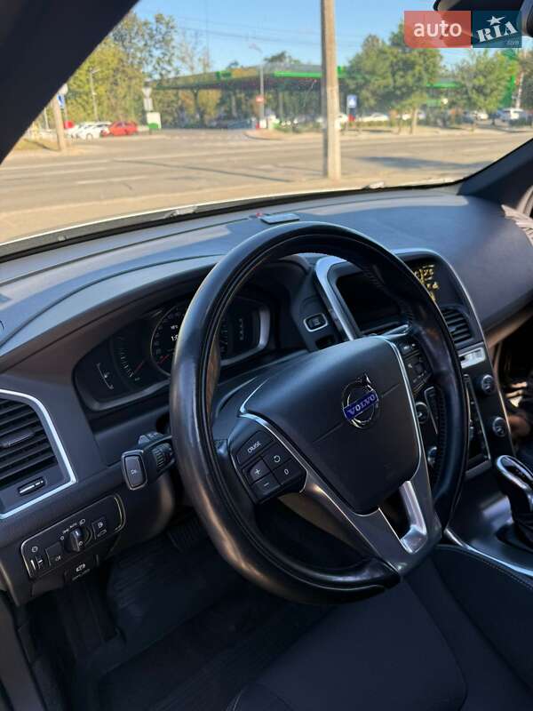 Внедорожник / Кроссовер Volvo XC60 2013 в Киеве фото 5 Внедорожник / Кроссовер Volvo XC60 2013 в Киеве