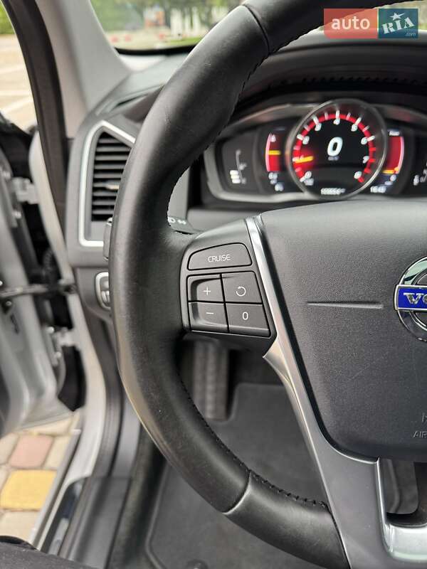 Внедорожник / Кроссовер Volvo XC60 2016 в Луцке