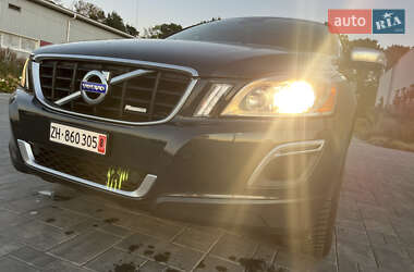 Внедорожник / Кроссовер Volvo XC60 2010 в 