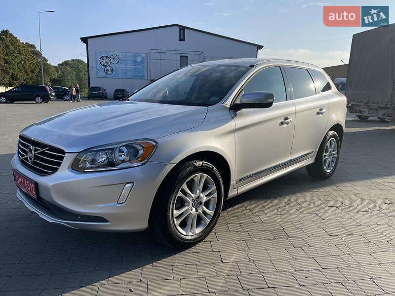 Внедорожник / Кроссовер Volvo XC60 2013 в 