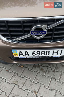 Позашляховик / Кросовер Volvo XC60 2012 в Києві