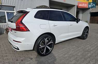 Внедорожник / Кроссовер Volvo XC60 2023 в 