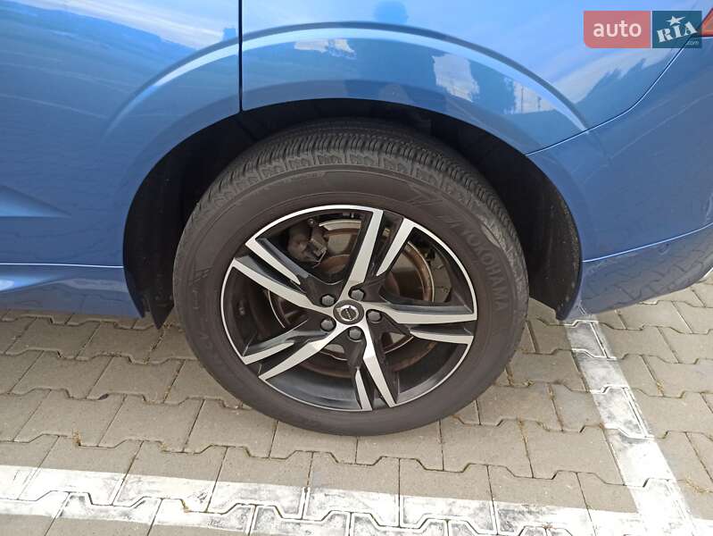 Внедорожник / Кроссовер Volvo XC60 2018 в Киеве