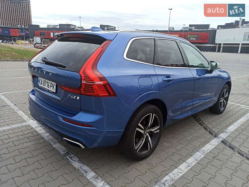 Внедорожник / Кроссовер Volvo XC60 2018 в Киеве