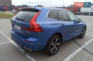 Внедорожник / Кроссовер Volvo XC60 2018 в 