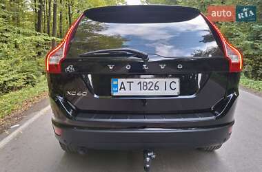 Внедорожник / Кроссовер Volvo XC60 2012 в 
