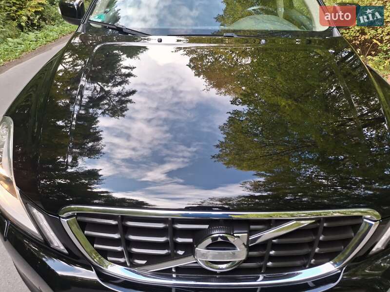 Позашляховик / Кросовер Volvo XC60 2012 в Івано-Франківську