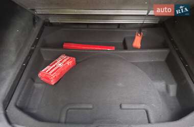 Внедорожник / Кроссовер Volvo XC60 2012 в 