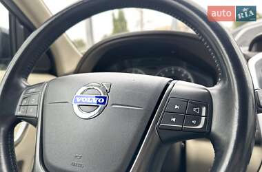 Внедорожник / Кроссовер Volvo XC60 2009 в 