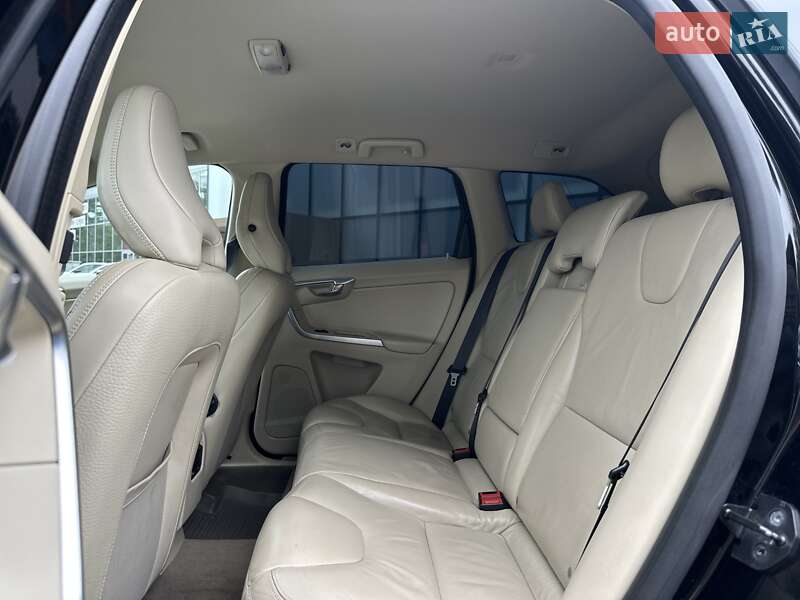 Внедорожник / Кроссовер Volvo XC60 2009 в Одессе
