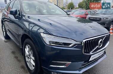 Внедорожник / Кроссовер Volvo XC60 2018 в 