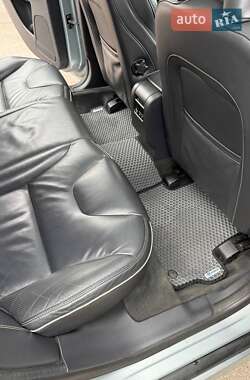 Позашляховик / Кросовер Volvo XC60 2013 в 