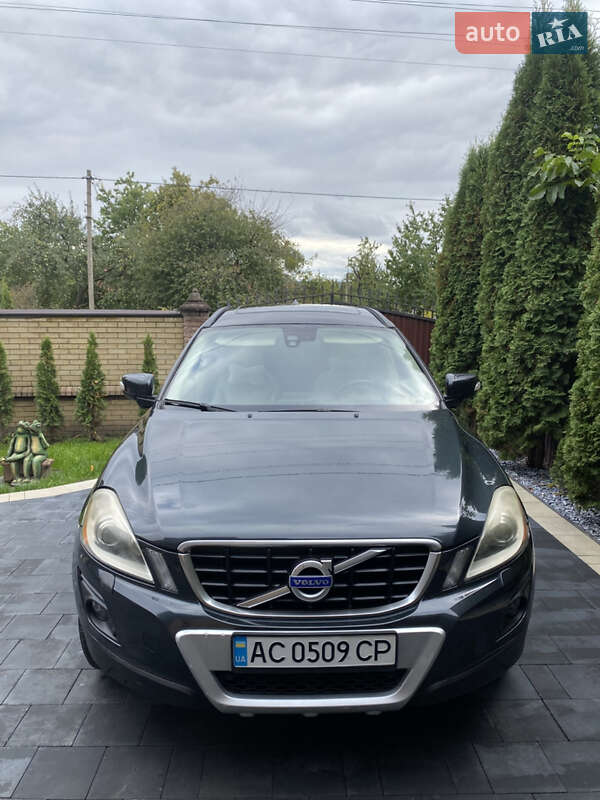 Внедорожник / Кроссовер Volvo XC60 2009 в Луцке