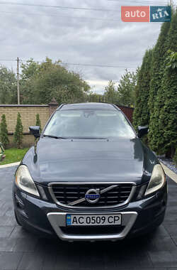 Внедорожник / Кроссовер Volvo XC60 2009 в 