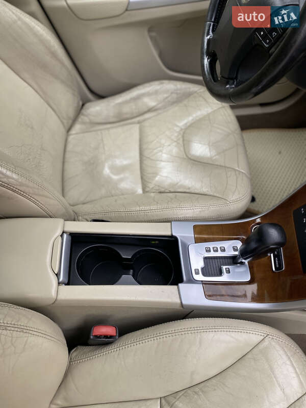 Внедорожник / Кроссовер Volvo XC60 2009 в Луцке