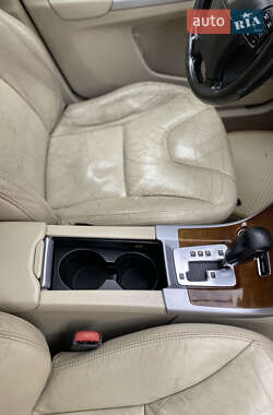 Внедорожник / Кроссовер Volvo XC60 2009 в 