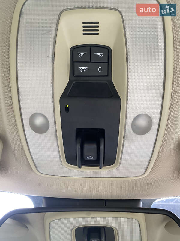 Внедорожник / Кроссовер Volvo XC60 2009 в Луцке
