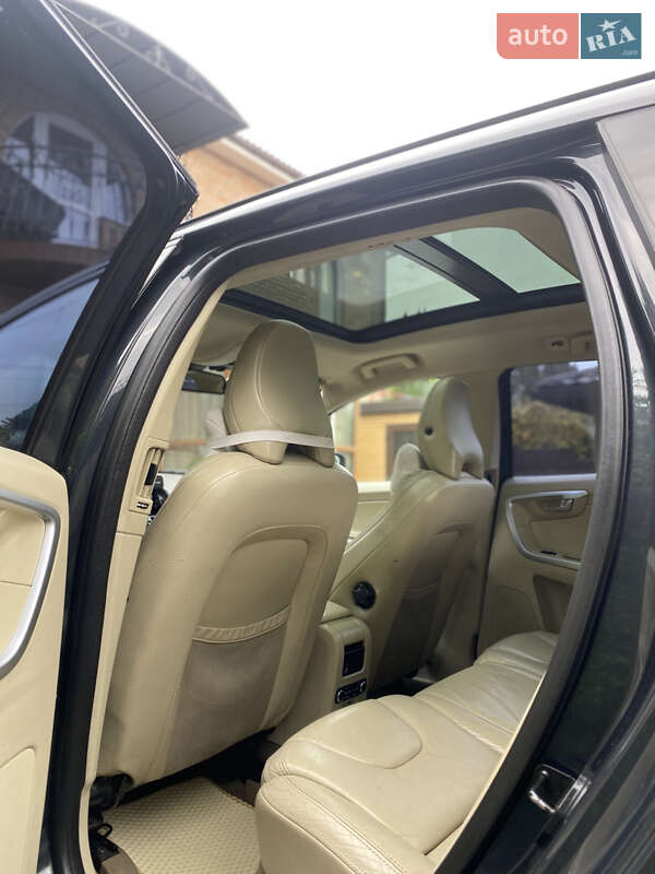 Внедорожник / Кроссовер Volvo XC60 2009 в Луцке