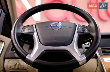 Внедорожник / Кроссовер Volvo XC60 2012 в 