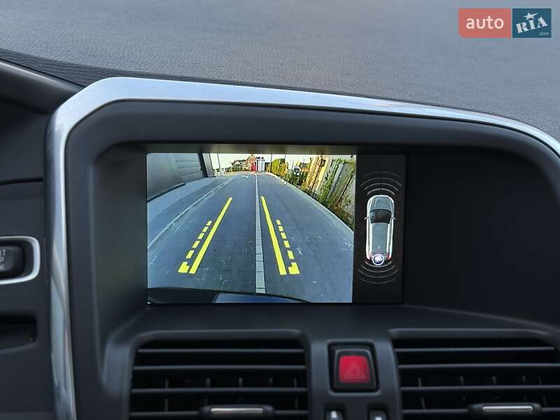 Внедорожник / Кроссовер Volvo XC60 2016 в Львове