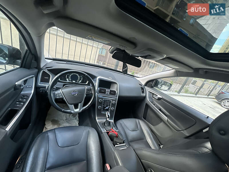 Позашляховик / Кросовер Volvo XC60 2015 в Одесі фото 15 Позашляховик / Кросовер Volvo XC60 2015 в Одесі