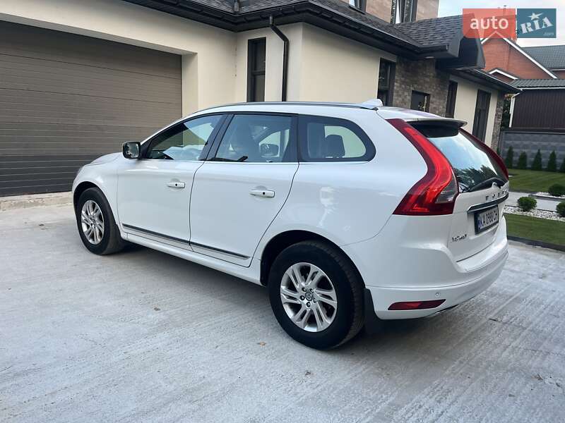 Позашляховик / Кросовер Volvo XC60 2013 в Києві