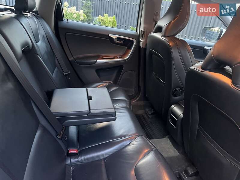 Позашляховик / Кросовер Volvo XC60 2013 в Києві