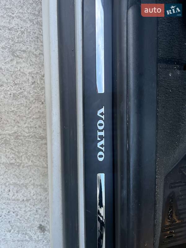 Позашляховик / Кросовер Volvo XC60 2013 в Києві