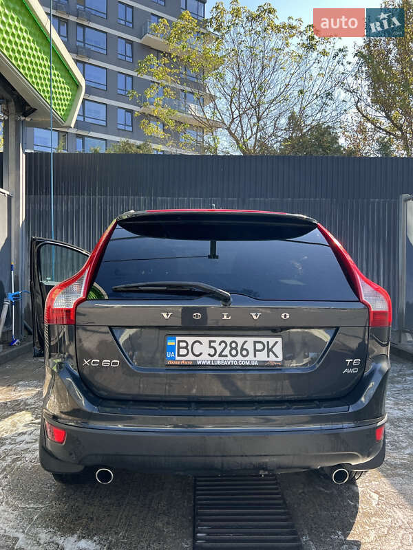 Позашляховик / Кросовер Volvo XC60 2011 в Львові фото 12 Позашляховик / Кросовер Volvo XC60 2011 в Львові