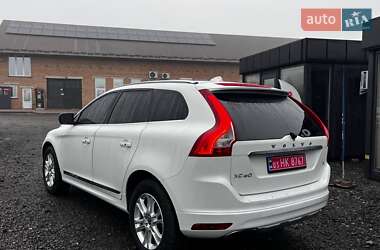 Внедорожник / Кроссовер Volvo XC60 2015 в 