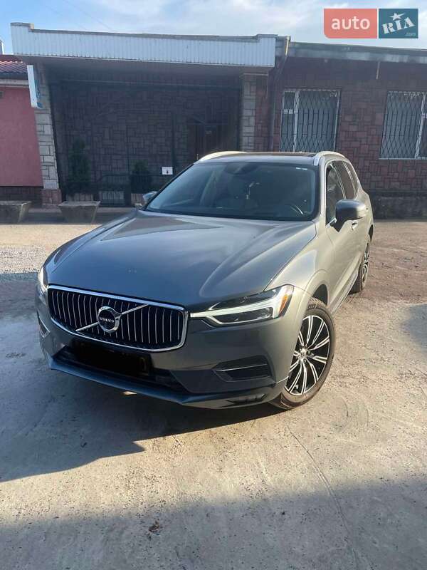 Позашляховик / Кросовер Volvo XC60 2020 в 