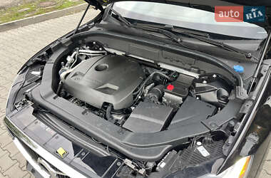 Позашляховик / Кросовер Volvo XC60 2021 в  фото 39 Позашляховик / Кросовер Volvo XC60 2021 в