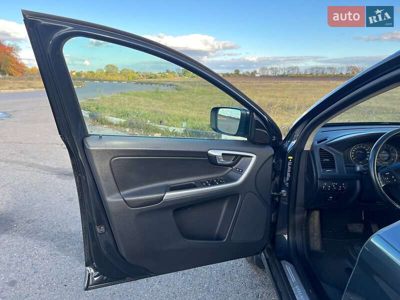Внедорожник / Кроссовер Volvo XC60 2008 в Сумах