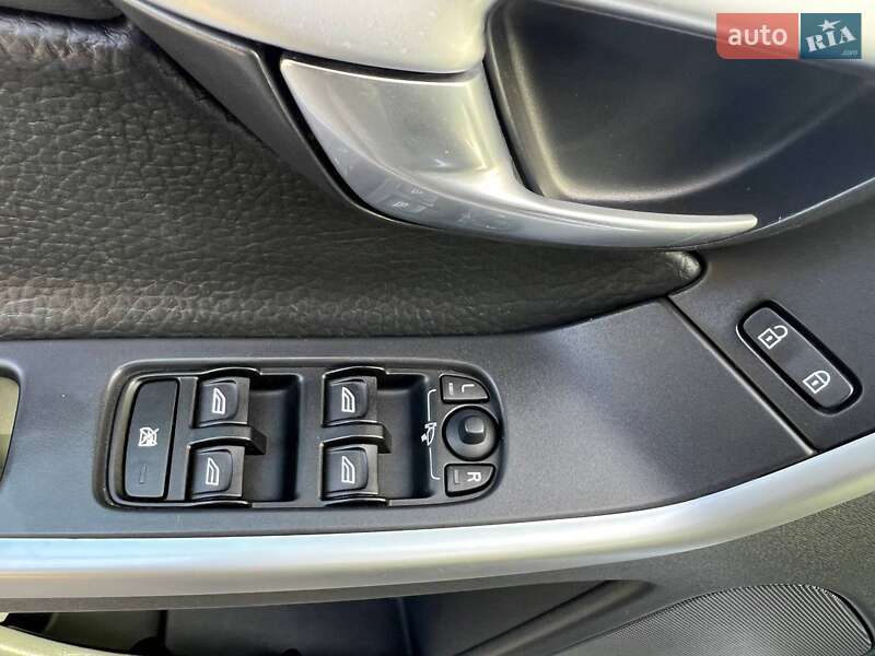 Внедорожник / Кроссовер Volvo XC60 2008 в Сумах