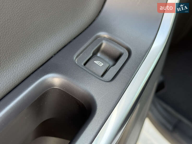 Внедорожник / Кроссовер Volvo XC60 2016 в Ровно