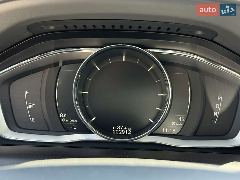 Внедорожник / Кроссовер Volvo XC60 2016 в Ровно