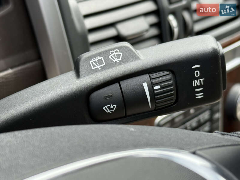 Внедорожник / Кроссовер Volvo XC60 2012 в Ровно