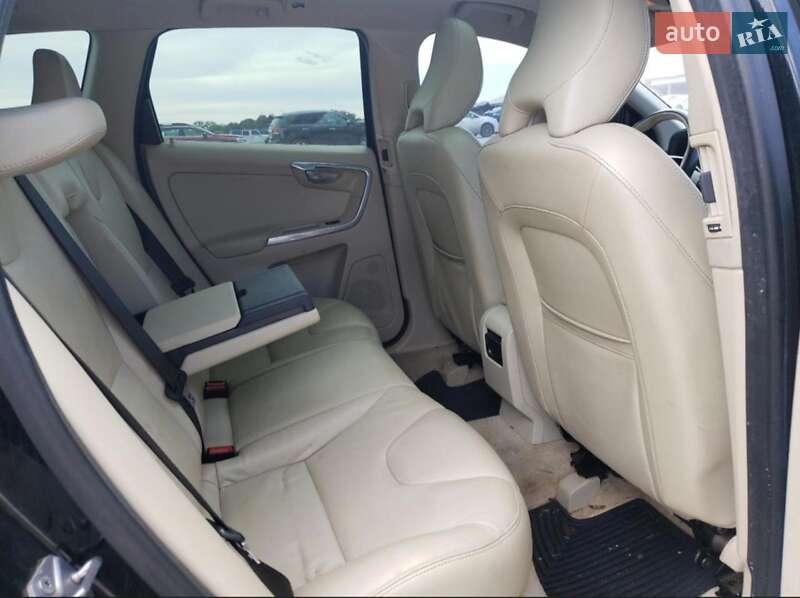 Позашляховик / Кросовер Volvo XC60 2015 в Львові фото 11 Позашляховик / Кросовер Volvo XC60 2015 в Львові