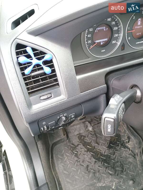 Позашляховик / Кросовер Volvo XC60 2010 в Рівному