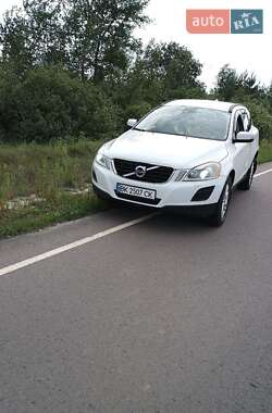 Позашляховик / Кросовер Volvo XC60 2010 в 