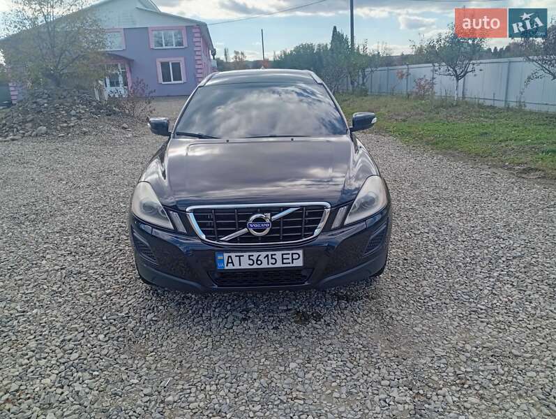 Позашляховик / Кросовер Volvo XC60 2010 в Косові